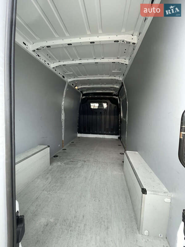 Грузовой фургон Renault Master 2021 в Надворной