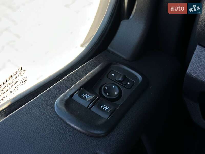 Грузовой фургон Renault Master 2019 в Луцке