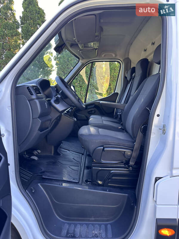 Грузовой фургон Renault Master 2020 в Дубно