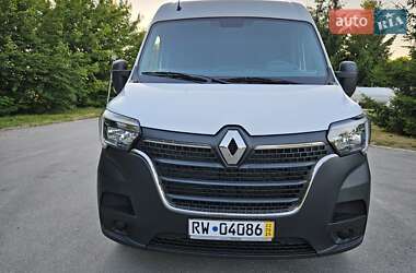 Грузовой фургон Renault Master 2021 в 