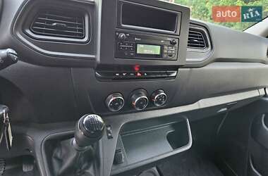 Грузовой фургон Renault Master 2021 в 