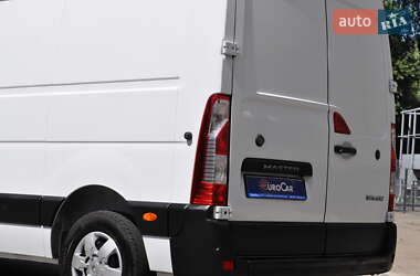 Грузовой фургон Renault Master 2020 в 