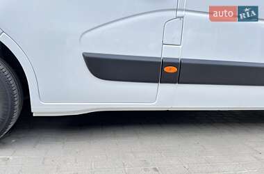 Вантажний фургон Renault Master 2022 в 