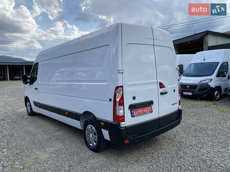 Грузовой фургон Renault Master 2021 в Хусте