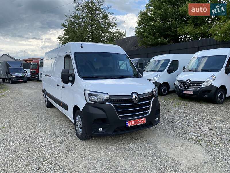 Грузовой фургон Renault Master 2021 в Хусте