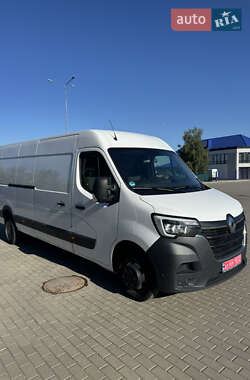 Грузовой фургон Renault Master 2021 в 