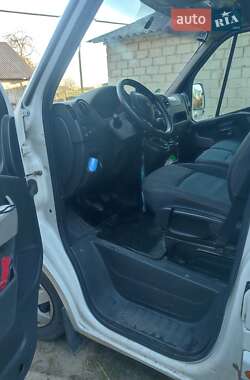 Грузовой фургон Renault Master 2016 в 