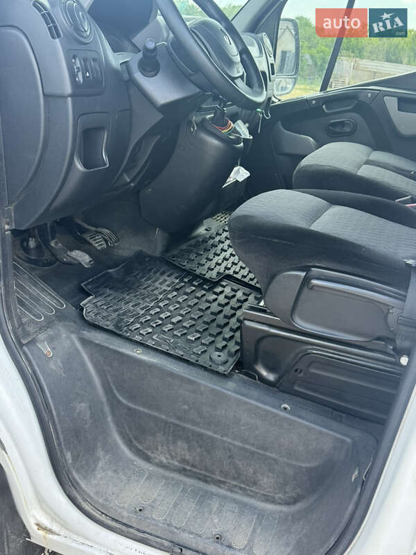 Рефрижератор Renault Master 2013 в Хмельницком