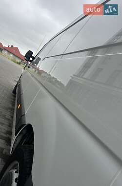 Грузовой фургон Renault Master 2021 в 