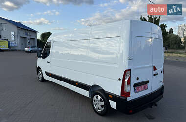 Грузовой фургон Renault Master 2022 в 