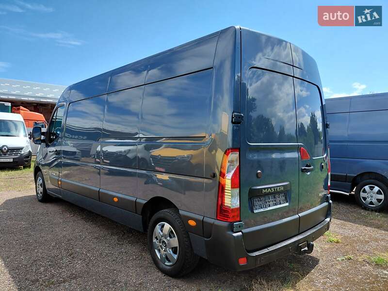 Грузовой фургон Renault Master 2016 в Ивано-Франковске