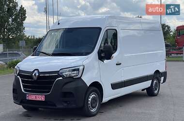 Грузовой фургон Renault Master 2020 в 