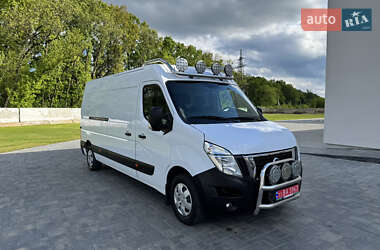 Грузовой фургон Renault Master 2020 в 