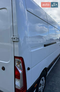 Грузовой фургон Renault Master 2020 в 