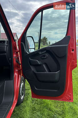 Вантажний фургон Renault Master 2021 в 