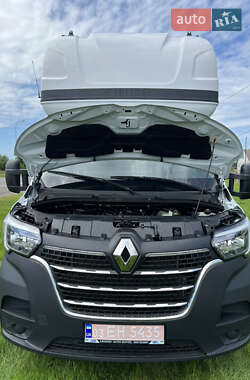 Тентованый Renault Master 2022 в 