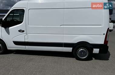 Грузовой фургон Renault Master 2018 в 