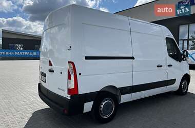 Грузовой фургон Renault Master 2018 в 