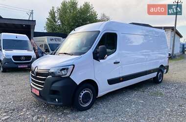 Грузовой фургон Renault Master 2022 в 