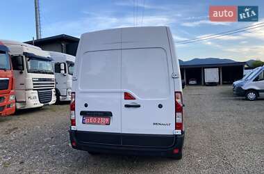 Грузовой фургон Renault Master 2022 в 