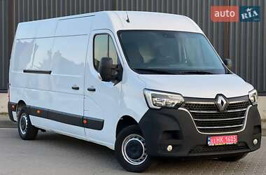 Грузовой фургон Renault Master 2023 в 