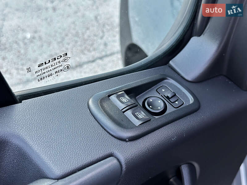 Грузовой фургон Renault Master 2020 в Киеве