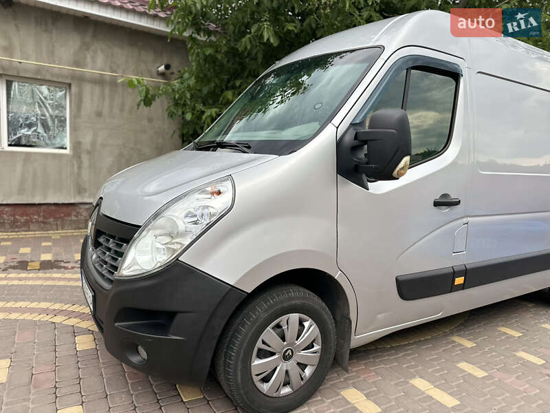 Грузовой фургон Renault Master 2017 в Первомайске