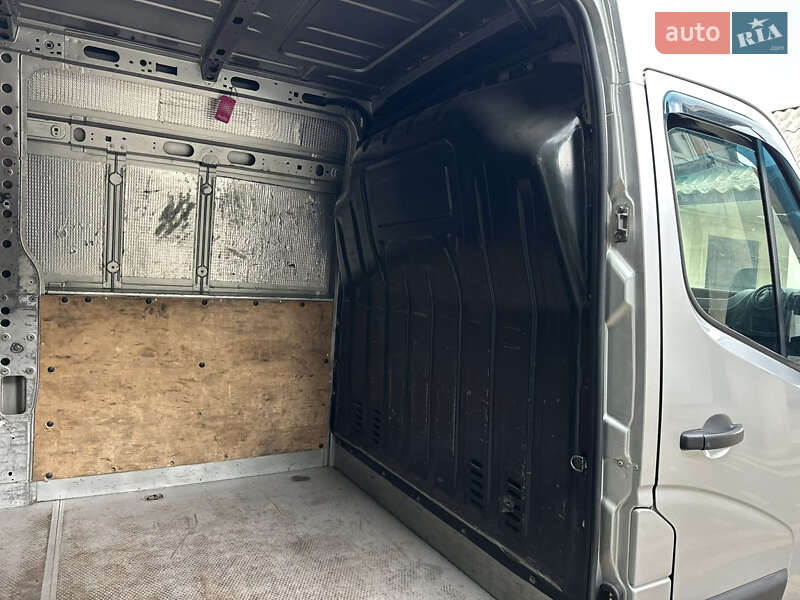Грузовой фургон Renault Master 2017 в Первомайске
