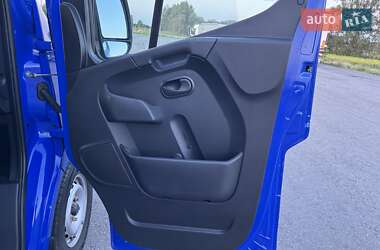 Грузовой фургон Renault Master 2021 в 