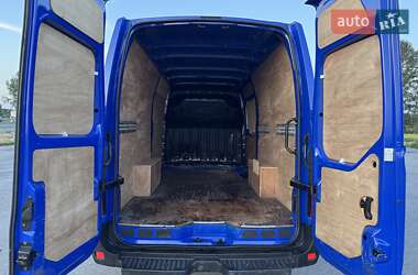 Грузовой фургон Renault Master 2021 в 