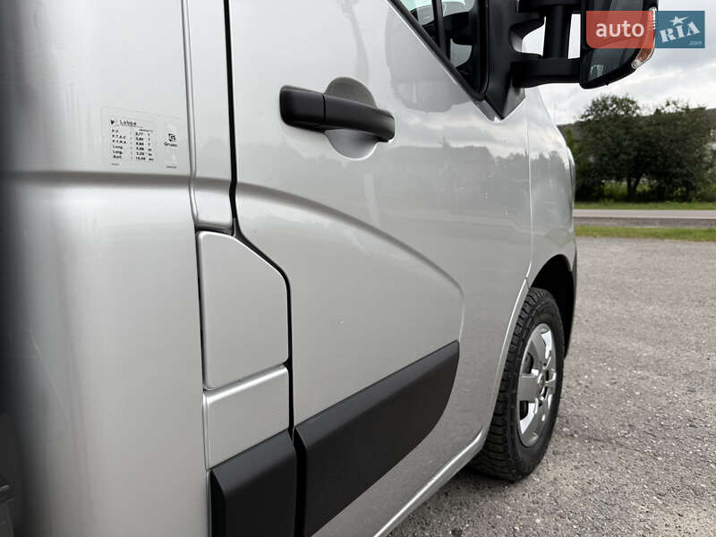 Тентованый Renault Master 2021 в Дубно