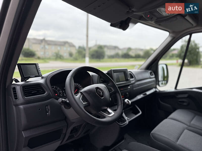 Тентованый Renault Master 2021 в Дубно