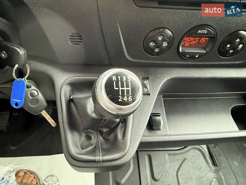 Тентованый Renault Master 2021 в Дубно