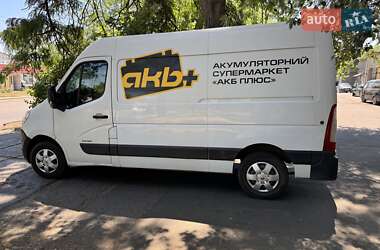 Грузовой фургон Renault Master 2012 в 