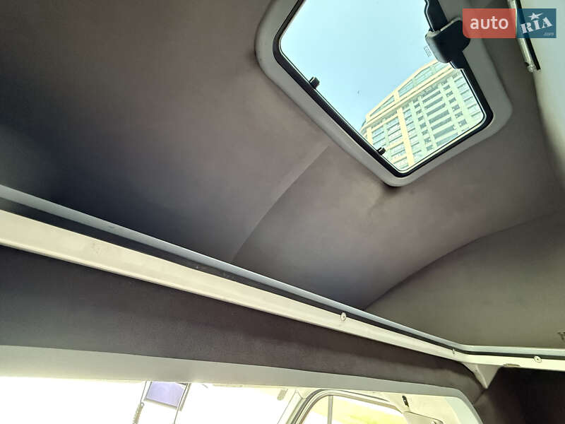 Тентованый Renault Master 2017 в Днепре