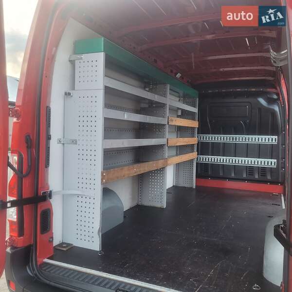 Грузовой фургон Renault Master 2018 в Луцке