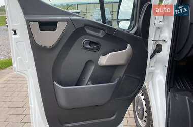 Микроавтобус Renault Master 2017 в 