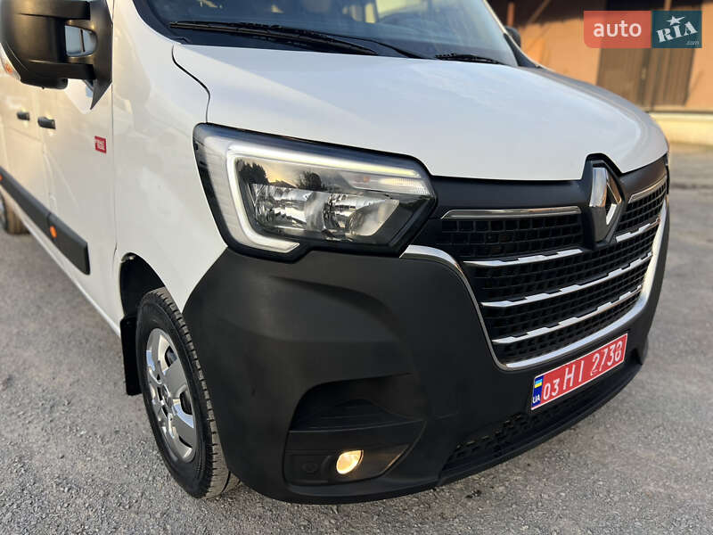 Грузовой фургон Renault Master 2021 в Дубно