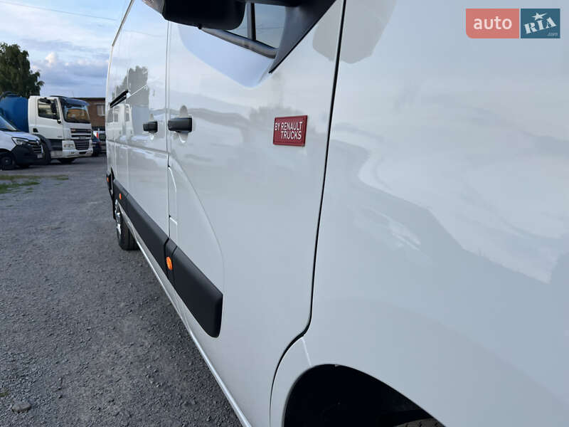 Грузовой фургон Renault Master 2021 в Дубно