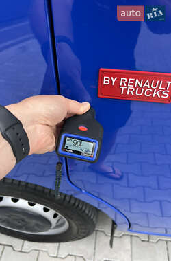 Грузовой фургон Renault Master 2021 в 