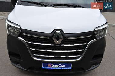 Грузовой фургон Renault Master 2020 в 