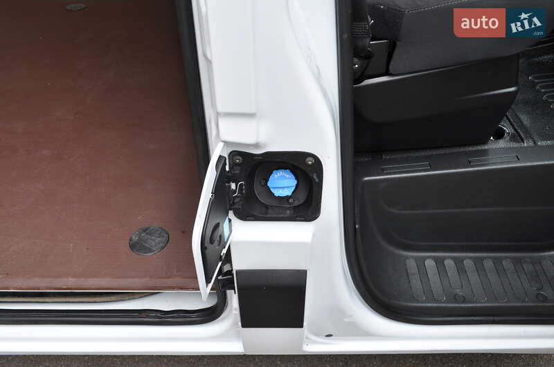 Грузовой фургон Renault Master 2020 в Киеве