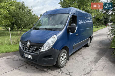 Вантажний фургон Renault Master 2015 в Рівному