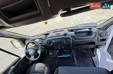 Грузовой фургон Renault Master 2018 в 