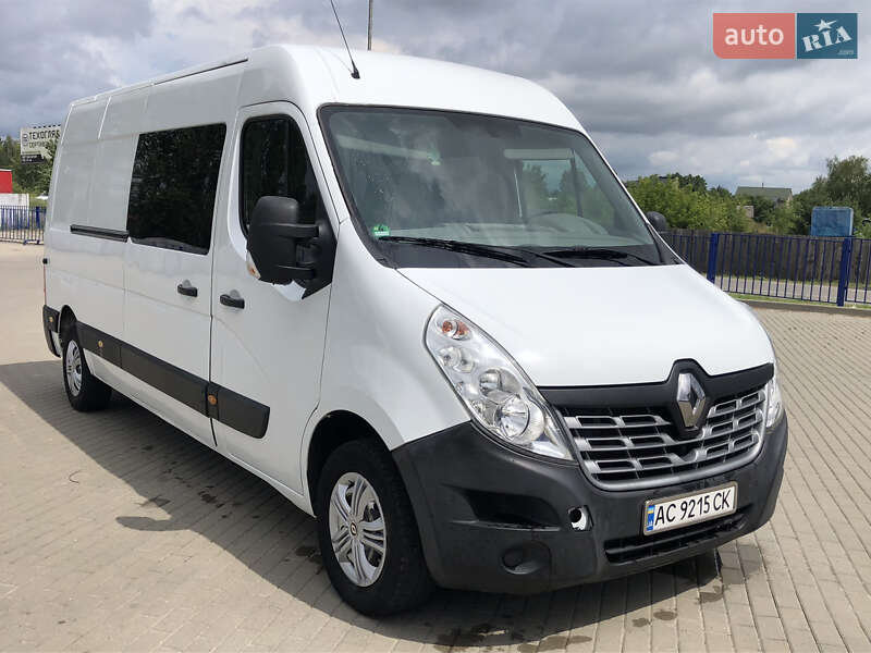 Грузопассажирский фургон Renault Master 2014 в 
