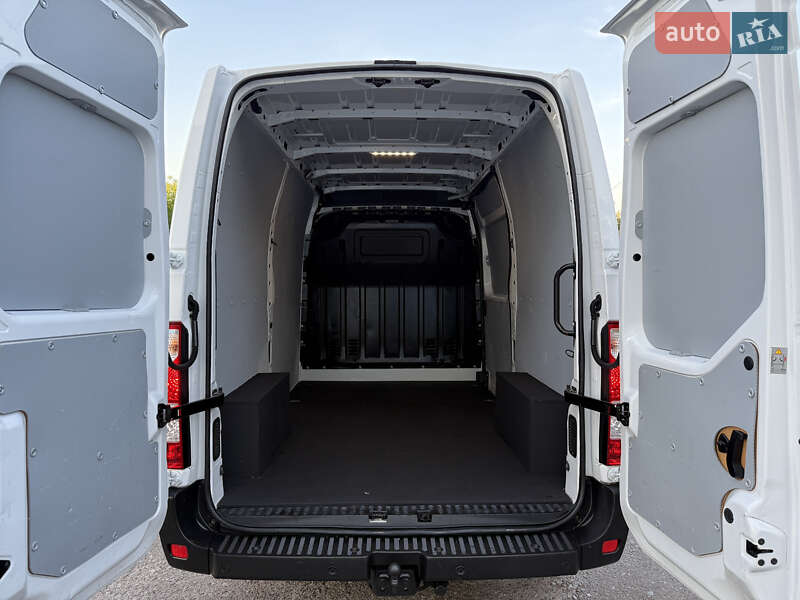 Грузовой фургон Renault Master 2020 в Дубно