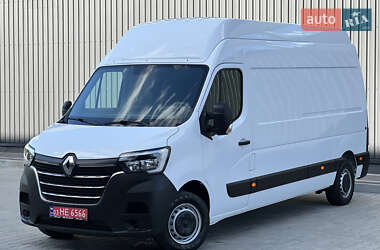 Грузовой фургон Renault Master 2022 в 