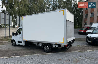 Другие грузовики Renault Master 2017 в 