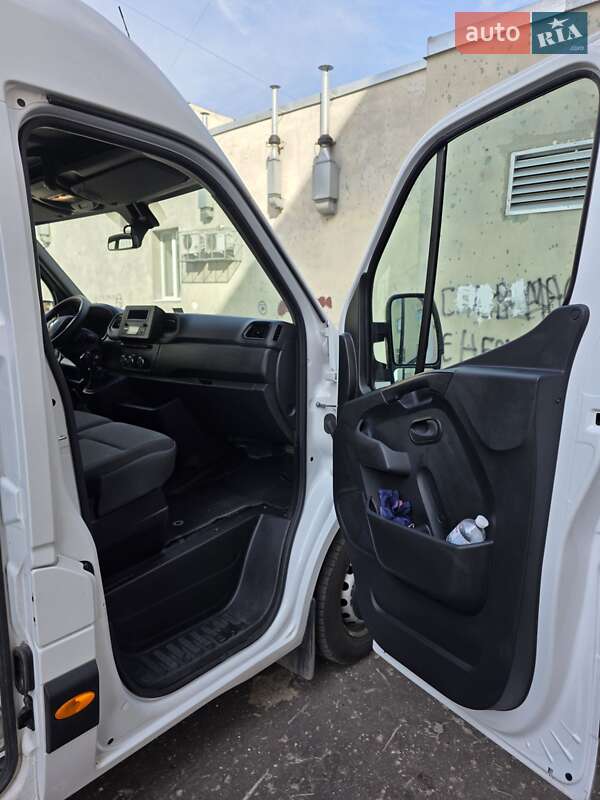 Грузовой фургон Renault Master 2020 в Сумах