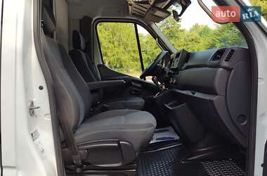 Грузовой фургон Renault Master 2020 в 